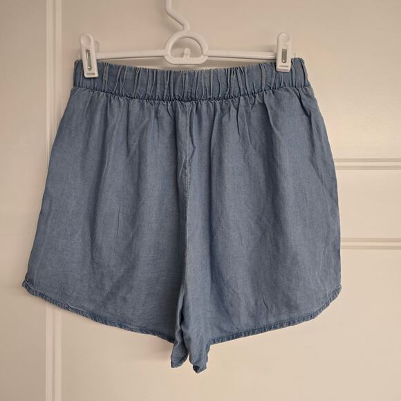 Women's Francesca's Lyocell Chambray Floral Embroidered Pull On Shorts | Size XS - Picture 2 of 8